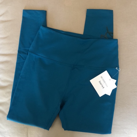 Beyond Yoga barre 3 NWT size M - Picture 4 of 6